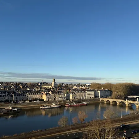 Sejour Lumineux & Calme En Plein Coeur D'angers 아파트 *